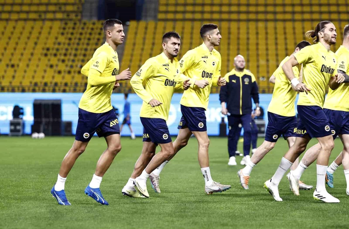 Fenerbahçe, Galatasaray maçı için hazırlıklarını tamamladı