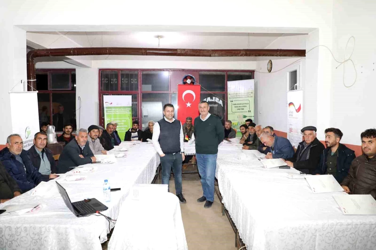 Gaziantep\'te Çiftçilere Bilgilendirme Toplantısı Düzenlendi