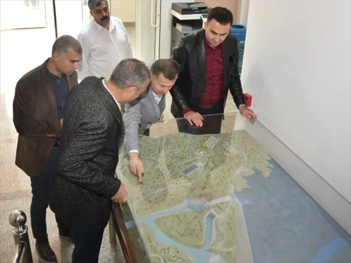 Hasankeyf Kaymakamı Mehmet Ali İmrak, DSİ 16. Bölge Müdürü Cihan Aksoy\'u ziyaret etti