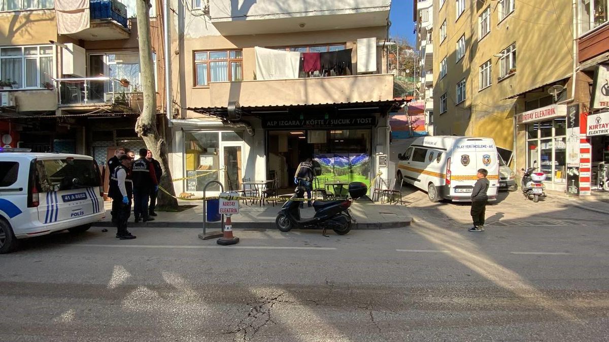 İzmit\'te Husumetli Akrabasını Göğsünden Vuran Şahıs Yakalandı