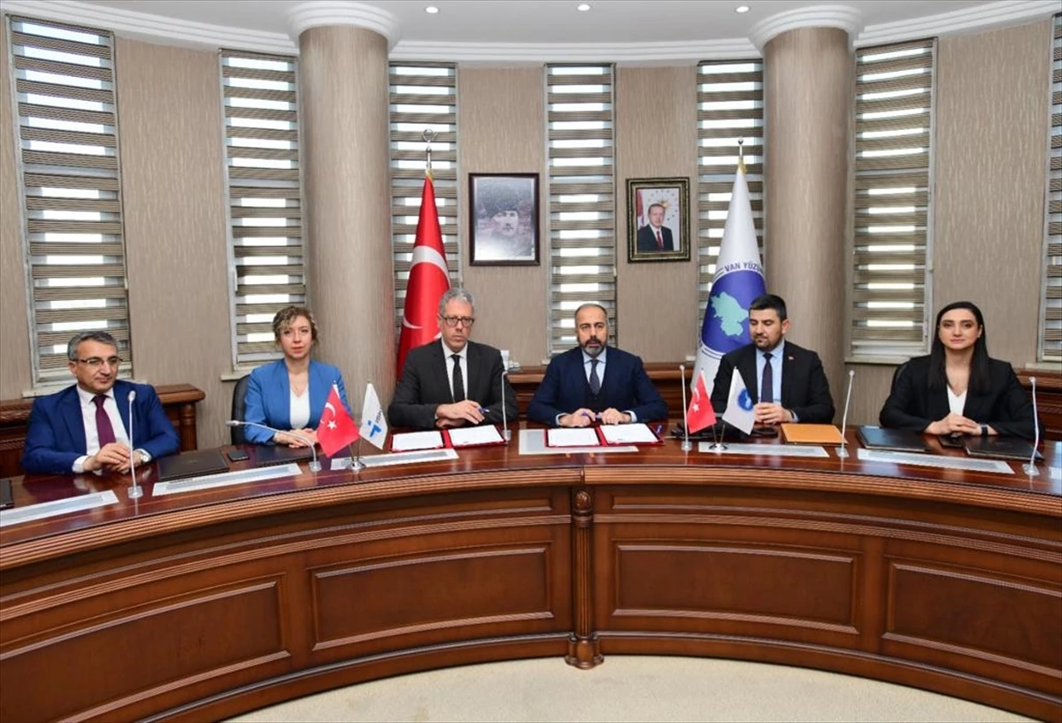 İŞKUR ve Van YYÜ arasında iş birliği protokolü imzalandı