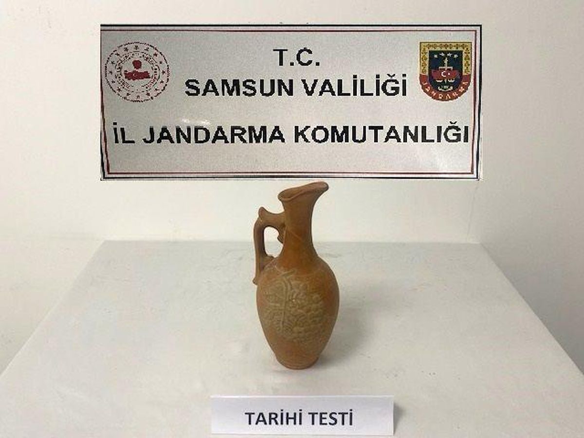 Samsun\'da Jandarma Ekipleri Tarafından Tarihi Eser Niteliğinde Testi Ele Geçirildi