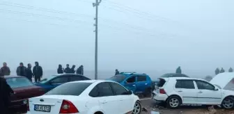 Kahramanmaraş'ta zincirleme kaza! 22 araç birbirine girdi, 15 yaralı