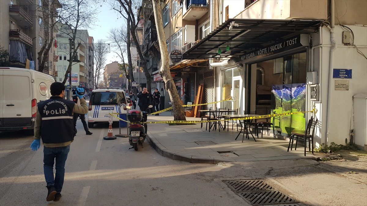 İzmit'te Silahlı Kavga: Bir Kişi Yaralandı