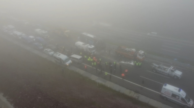 Kuzey Marmara Otoyolu'nda zincirleme kaza sonrası yeni görüntüler