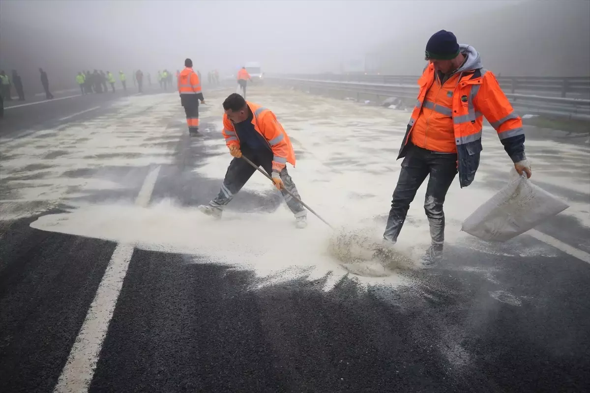 Kuzey Marmara Otoyolu\'nda Zincirleme Kaza: 10 Ölü, 61 Yaralı