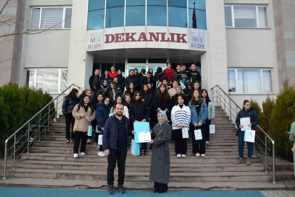 Düzce Üniversitesi\'nde Açık Kampüs etkinliği düzenlendi