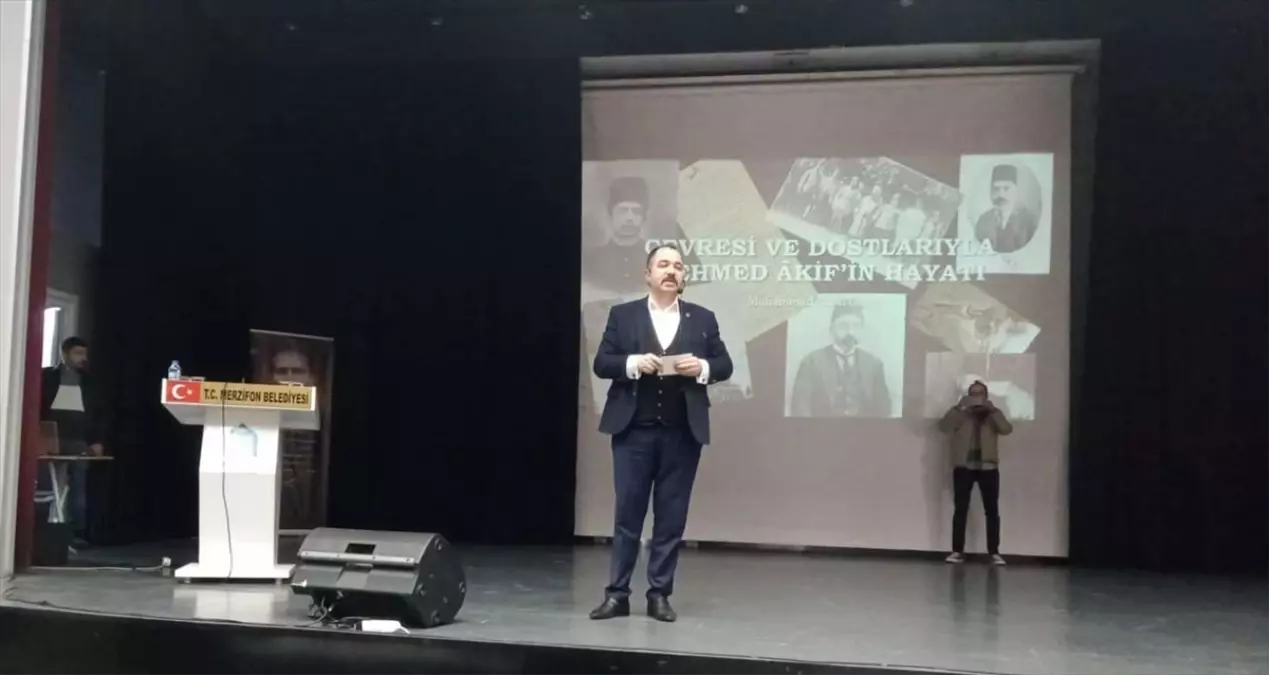 Merzifon\'da Mehmet Akif Ersoy\'un vefatının 87. yılı konferansı düzenlendi