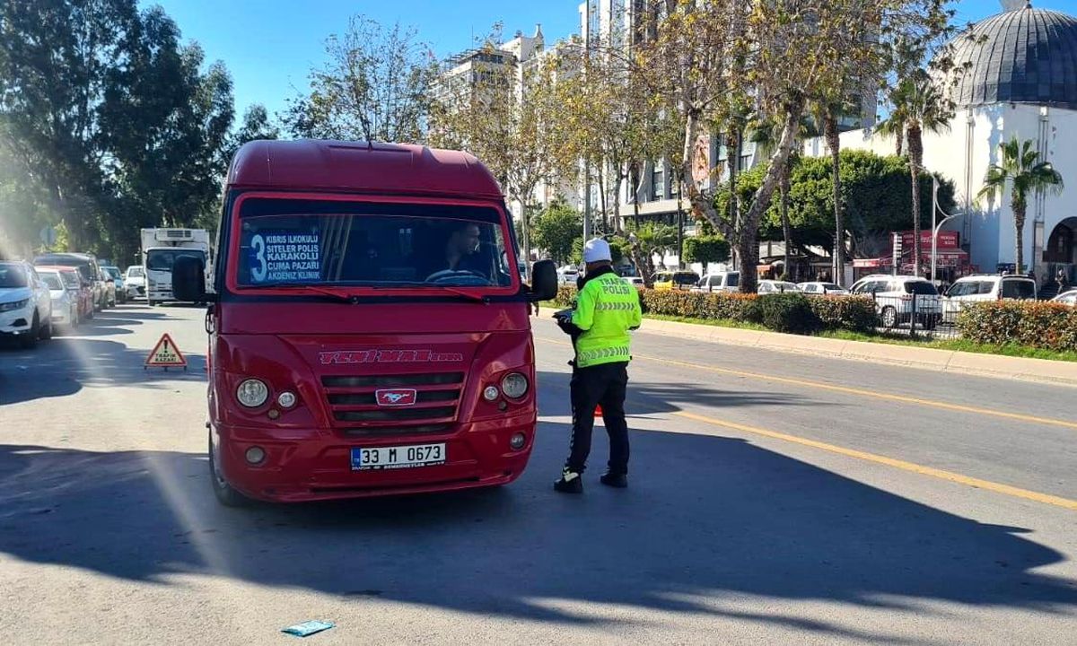 Mersin\'de toplu taşıma araçlarına denetim