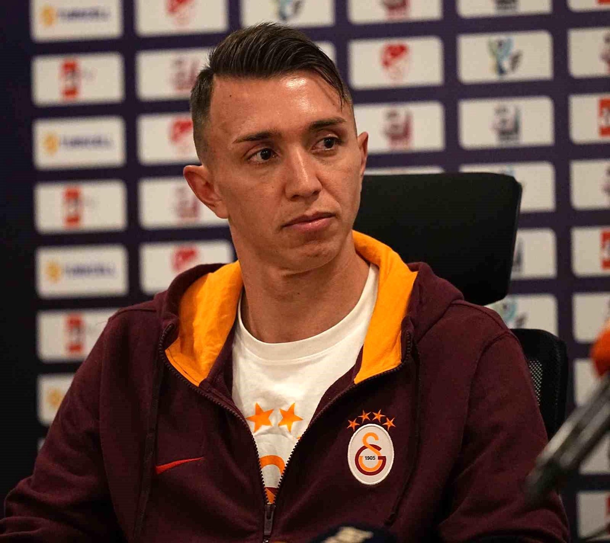 Galatasaray Teknik Direktörü Okan Buruk: \'Kupa kazanmak bizim için en büyük hedef\'