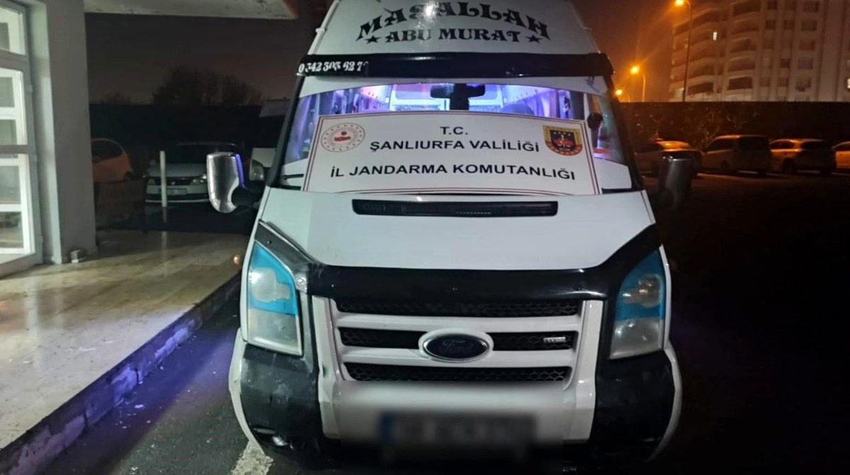 Şanlıurfa\'da 15 Göçmen Kaçakçısı Tutuklandı
