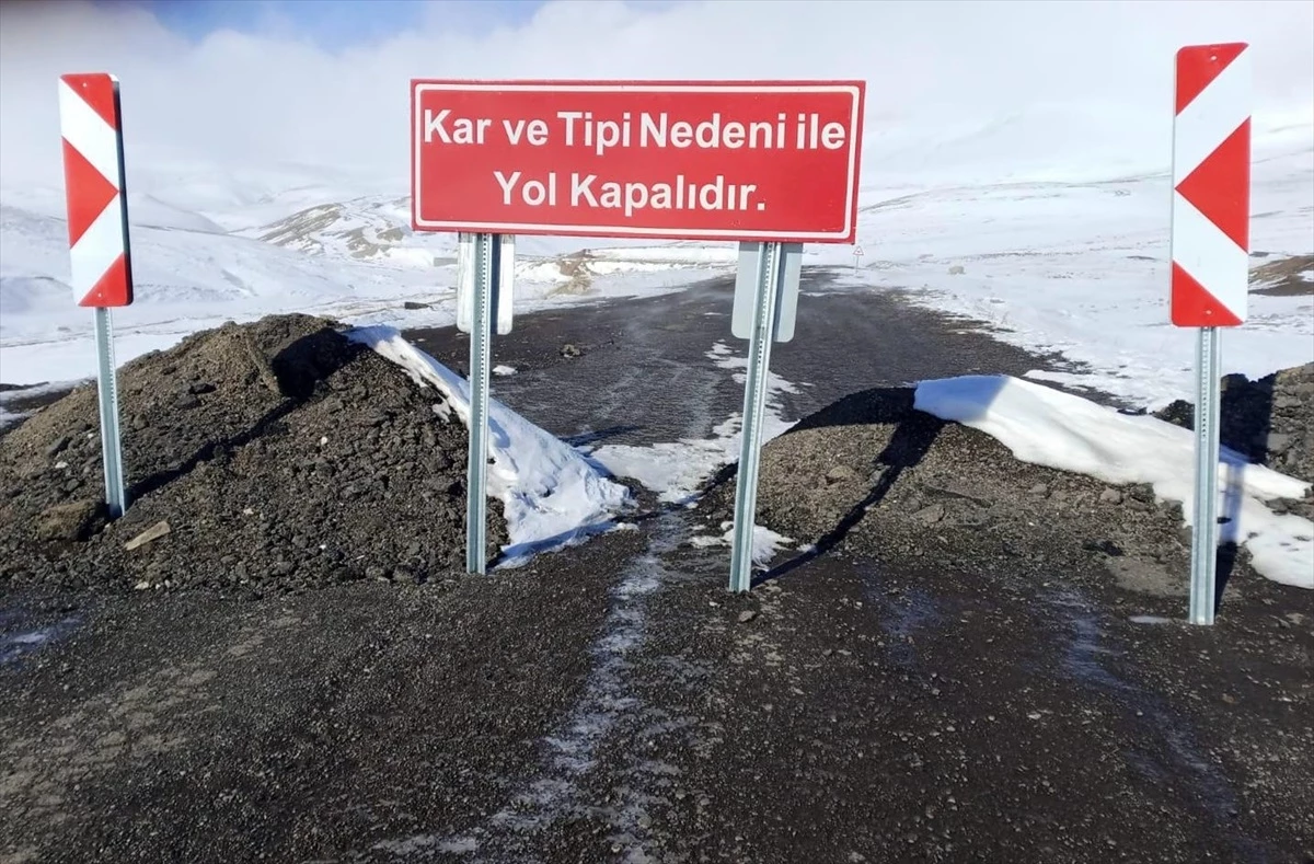 Kars\'ın Selim ile Ardahan\'ın Göle ilçeleri arasındaki yol kış sezonunda ulaşıma kapatıldı