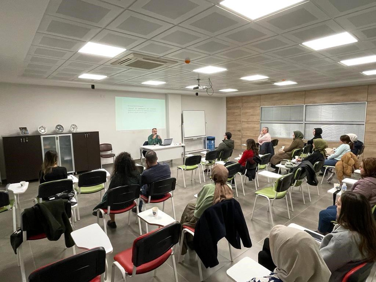 Serdivan Fikir ve Sanat Akademisi\'nde Güz Dönemi Tamamlandı