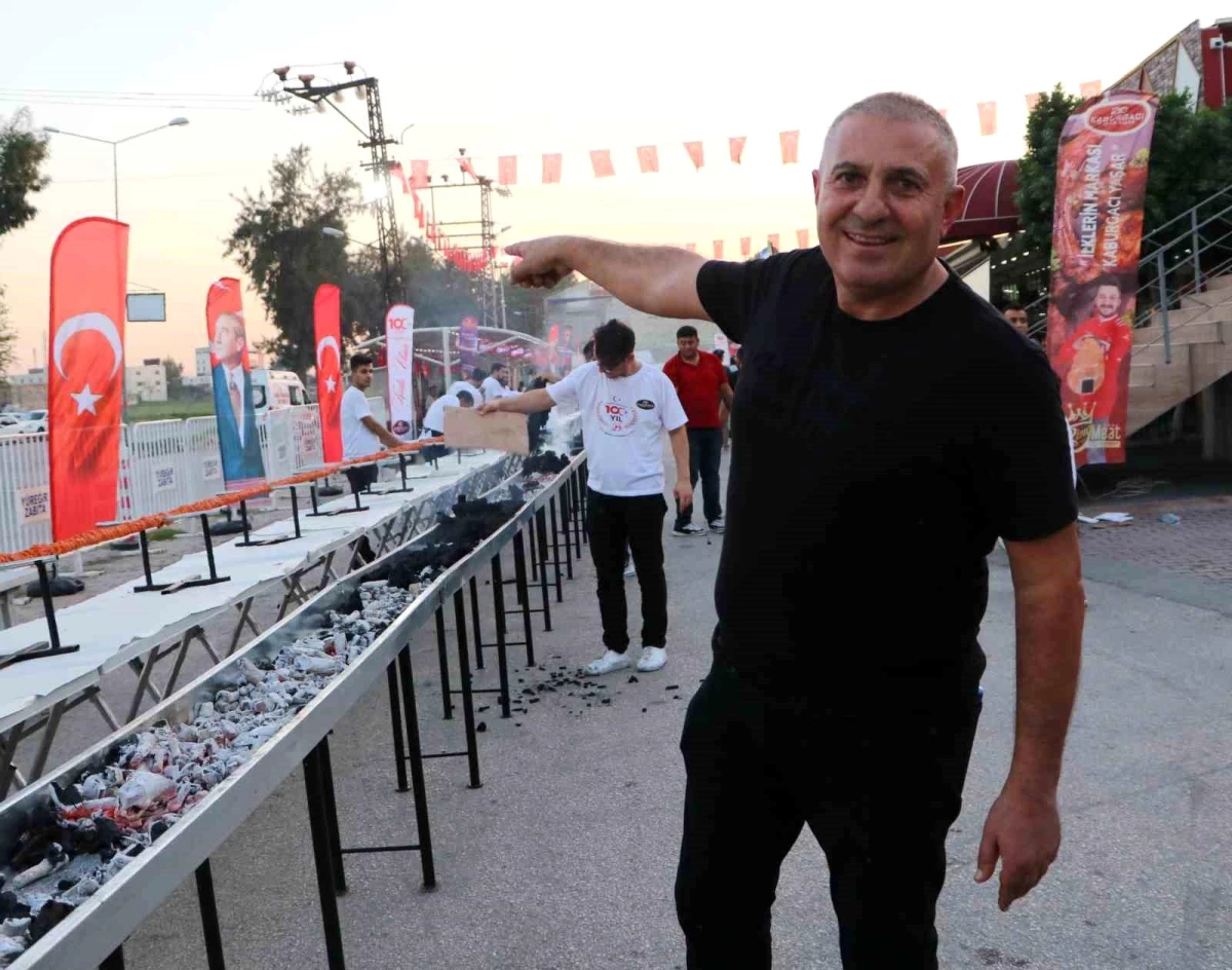 Adanalı kebapçı İstanbul\'da 34 metrelik boru kebabı yapacak