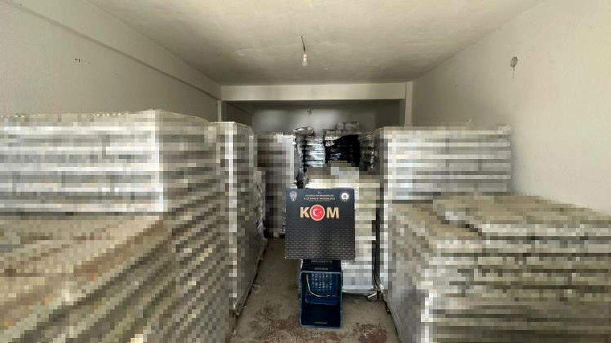 Antalya\'da yapılan operasyonlarda 145 bin 650 litre sahte alkol ele geçirildi