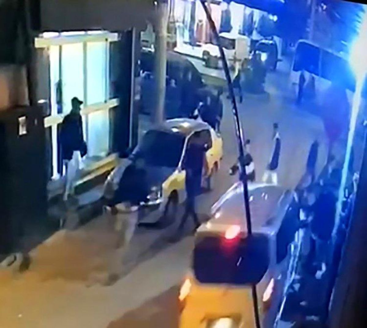 Mersin\'de Sokak Kavgasına Karışan Sürücü Tutuklandı