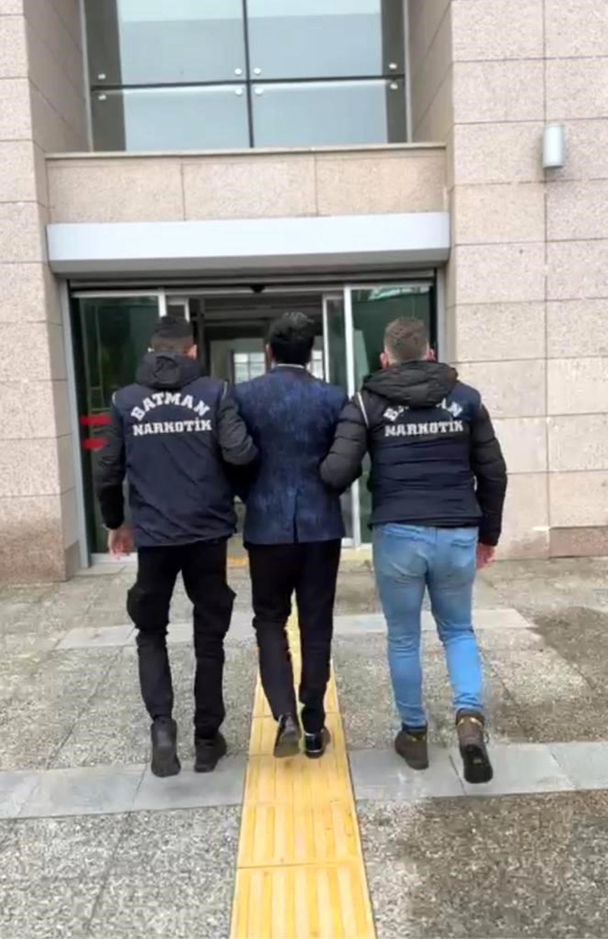 Batman\'da 171 Kilo Uyuşturucu Ele Geçirildi, 2 Şahıs Tutuklandı