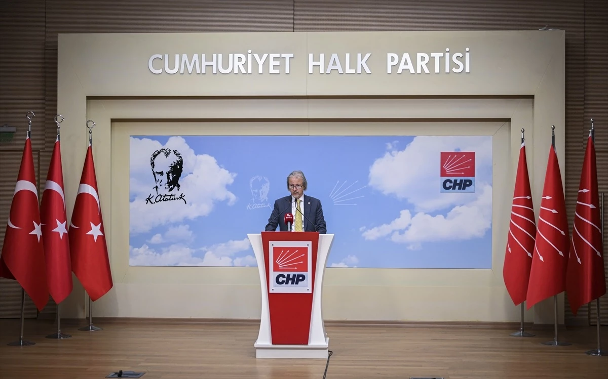 CHP Genel Başkan Yardımcısı Uzgel\'den dış politika açıklaması Açıklaması