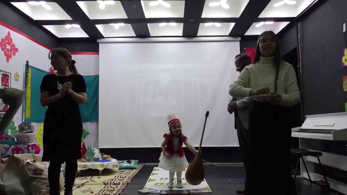 Erzurum\'da Kazak öğrencilerin kültür buluşması düzenlendi