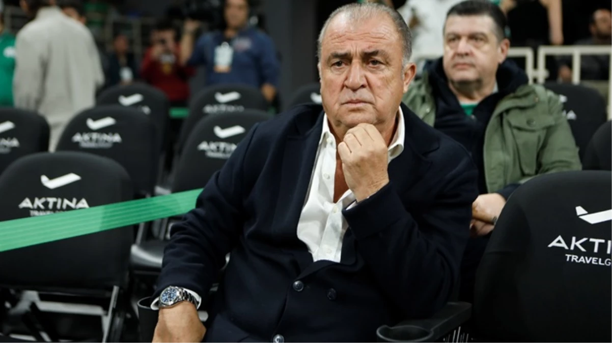 Fatih Terim\'e soğuk duş! Tribünlerden yükselen tezahüratları duyunca yüzü düştü 