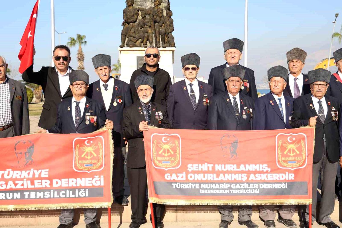 İskenderun\'da Gaziler Şehitler İçin Anma Töreni Düzenledi