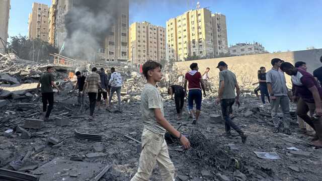İsrail'in Gazze Şeridi'ndeki hava saldırısında 20 kişi hayatını kaybetti İsrail'in Gazze Şeridi'ndeki hava saldırısında 20 kişi hayatını kaybetti