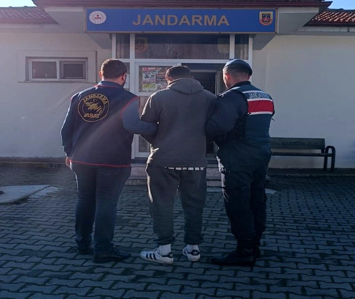 Zonguldak\'ta Yağma Suçundan Aranan Zanlı Yakalandı