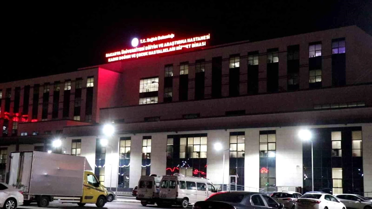 Adapazarı\'nda Kombiden Sızan Gazdan 6 Kişi Hastaneye Sevk Edildi