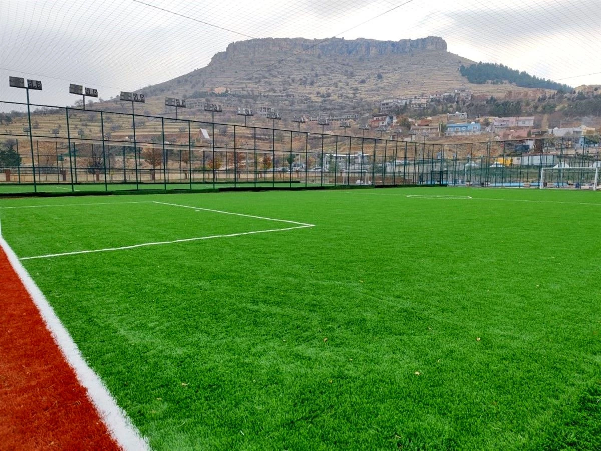 Mardin Büyükşehir Belediyesi Spor Tesislerini Yeniliyor