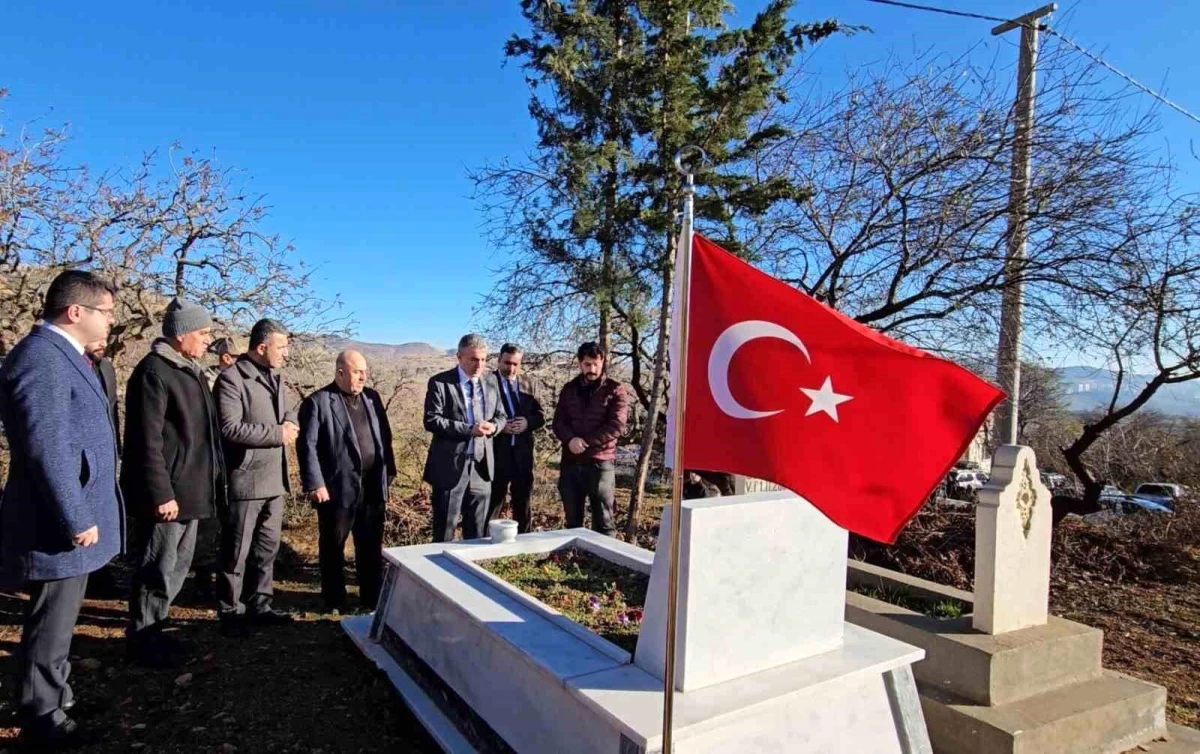 Mardin Valisi ve Büyükşehir Belediye Başkan Vekili Tuncay Akkoyun, Cevizpınar ve Hamzabey mahallelerini ziyaret etti
