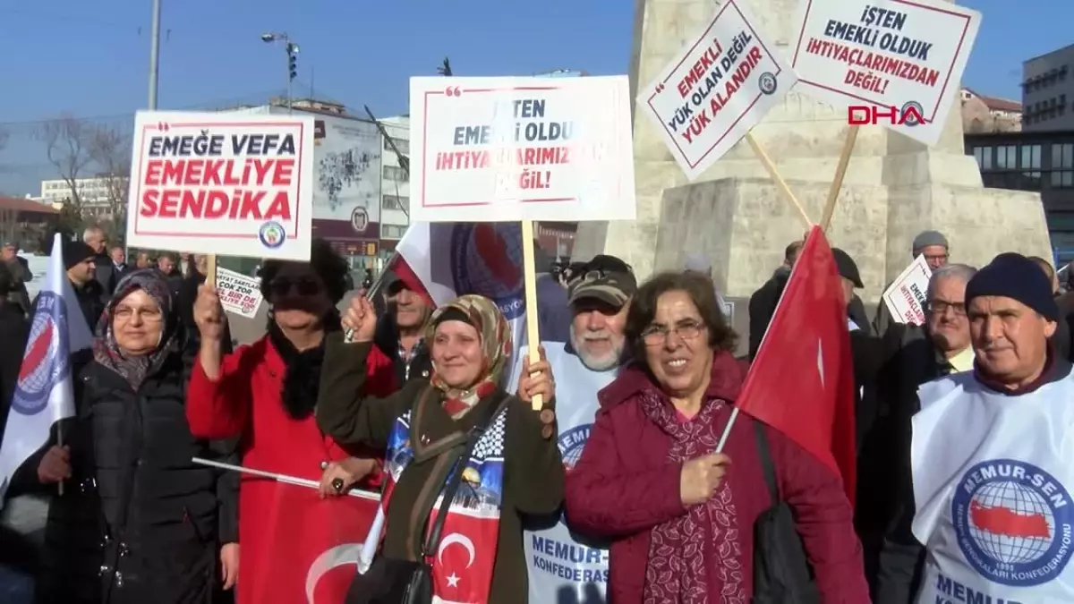 Emekli Memur-Sen Üyeleri Emeklilerin Geçim Sıkıntısına Dikkat Çekti