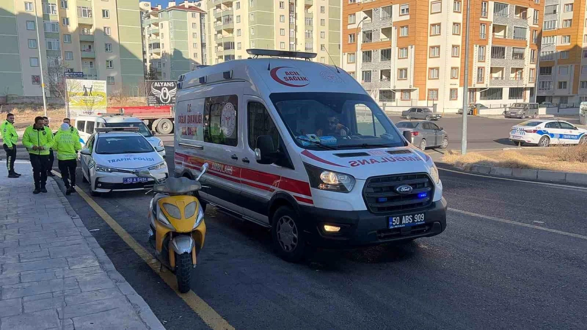 Nevşehir\'de ehliyetsiz motosiklet sürücüsü kaygan yolda kaza yaptı