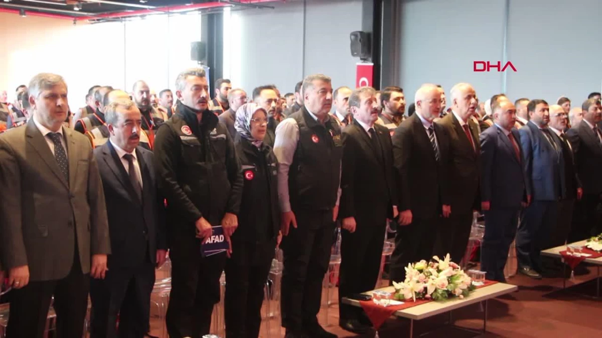 Samsun\'da Destek AFAD Gönüllüsü Belge Teslim Töreni Düzenlendi