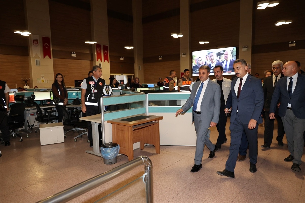 Şanlıurfa\'da 112 Acil Çağrı Merkezi\'ne asılsız çağrılar büyük sorun