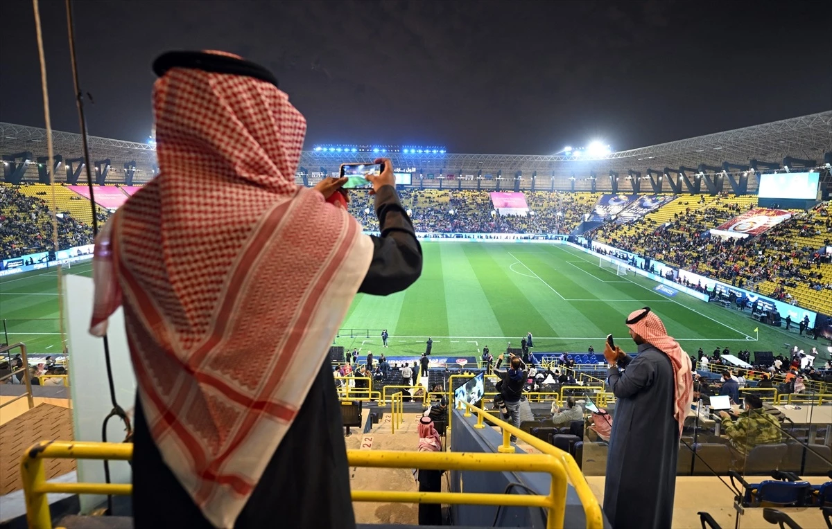 Turkcell Süper Kupa Maçı Riyad\'da Başlamadı