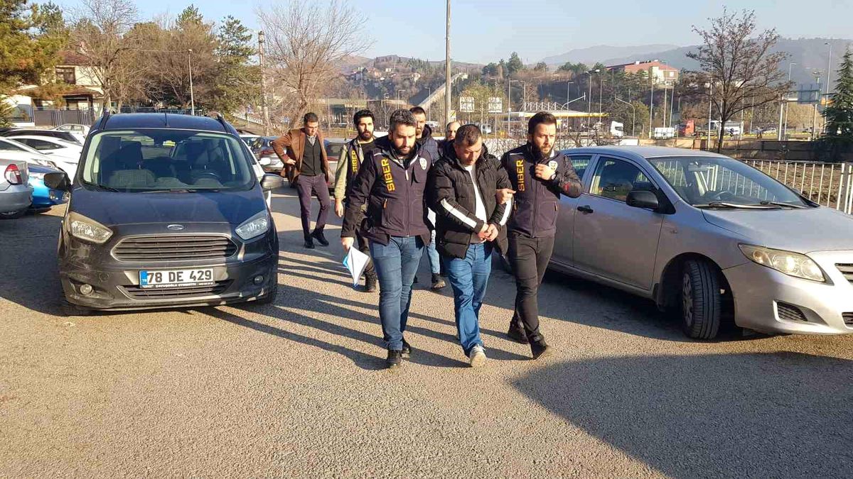 Karabük\'te Yasa Dışı Bahis Operasyonunda Gözaltına Alınan 2 Kişi Adli Kontrol Şartıyla Serbest Bırakıldı