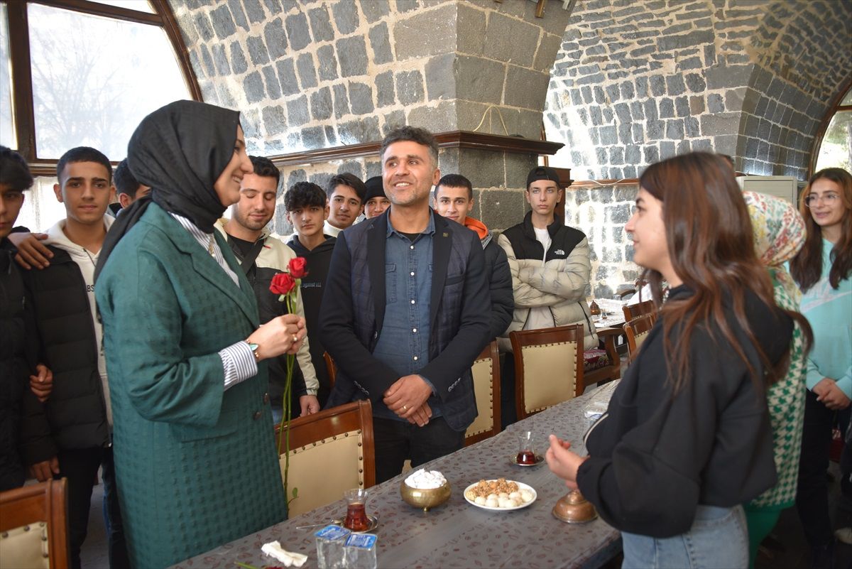 Adıyaman\'dan Siverek\'e Yardım Ziyareti
