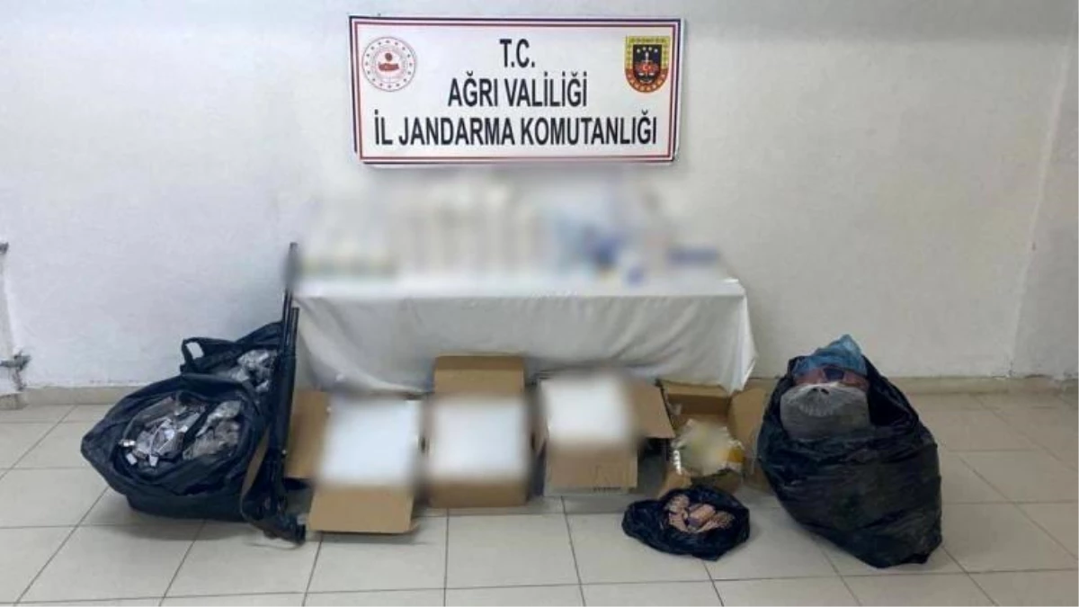 Ağrı\'da Kaçakçılık Operasyonu: Birçok Kaçak Malzeme Ele Geçirildi