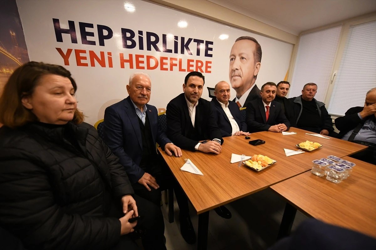 AK Parti Çanakkale Milletvekili Ayhan Gider, Lapseki\'de Ziyaretlerde Bulundu