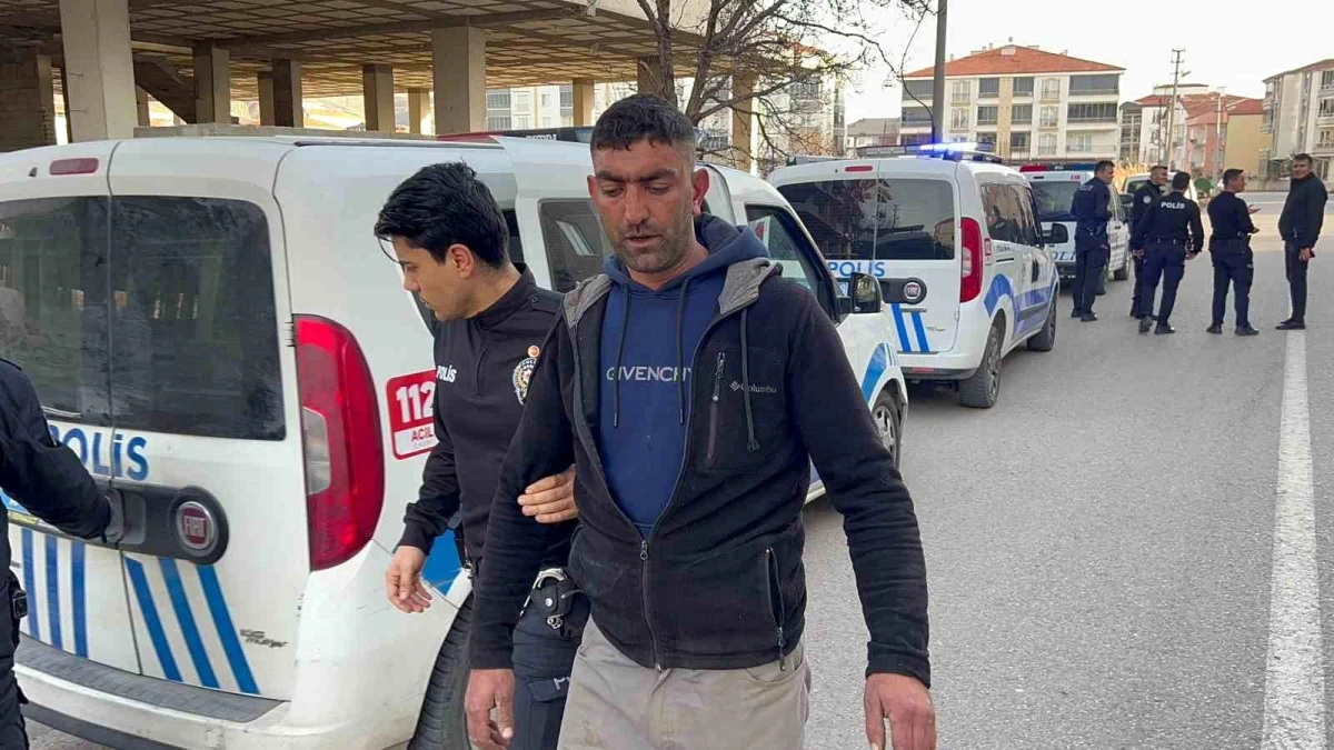 Aksaray\'da Polis Hırsız Kovalamacası Sonucu 2 Kardeş Yakalandı