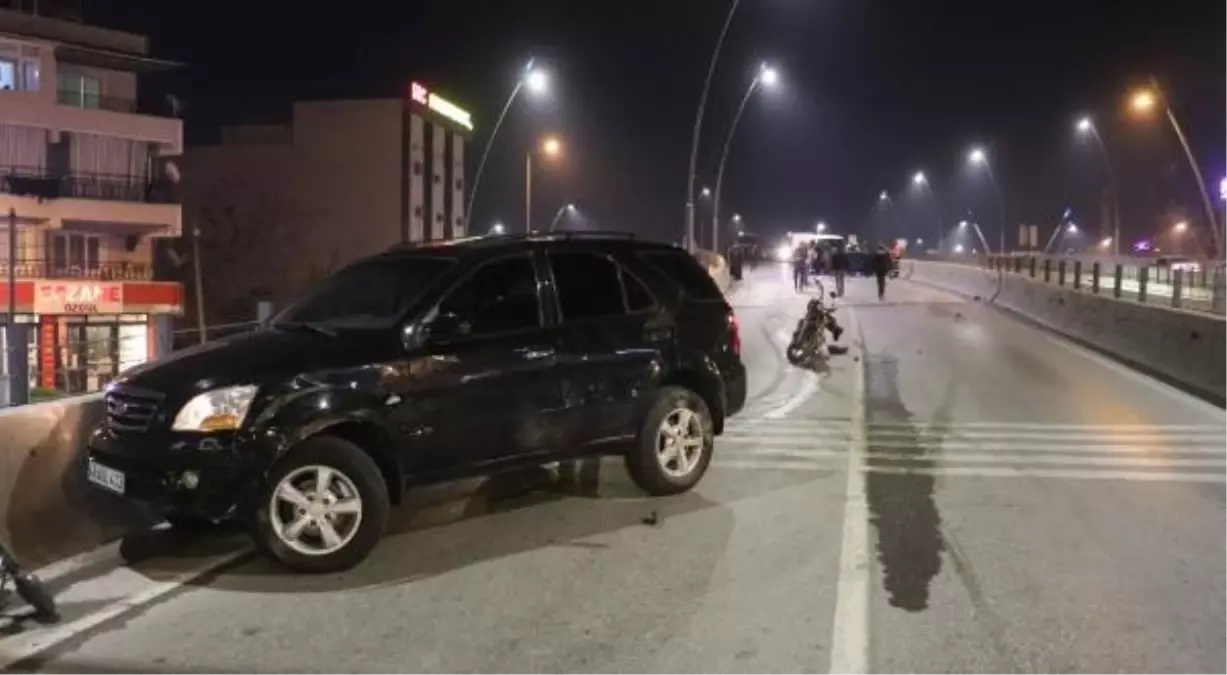 Denizli'de alkollü sürücünün çarptığı motosikletten 2 genç yaşamını yitirdi