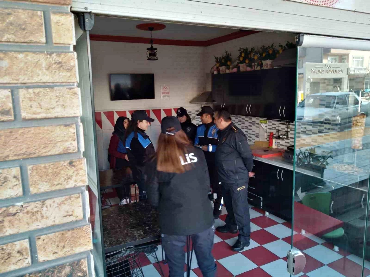 Yalova İl Emniyet Müdürlüğü, Altınova\'da Kadına Şiddet ve KADES Programını Tanıttı