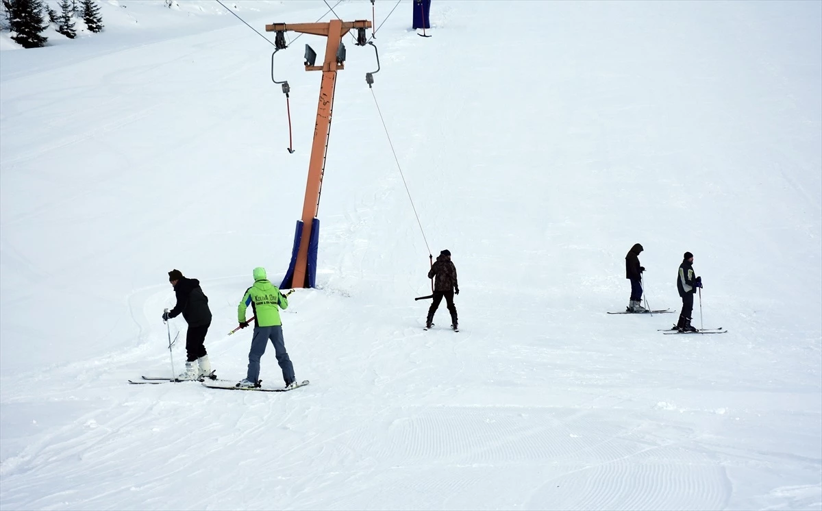 Artvin\'deki Atabarı Kayak Merkezi Sezonu Açtı