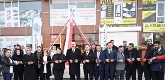 Batman Valisi Ekrem Canalp, Kozluk ilçesinde el sanatları ve yöresel ürünlerin satıldığı mağazanın açılışına katıldı