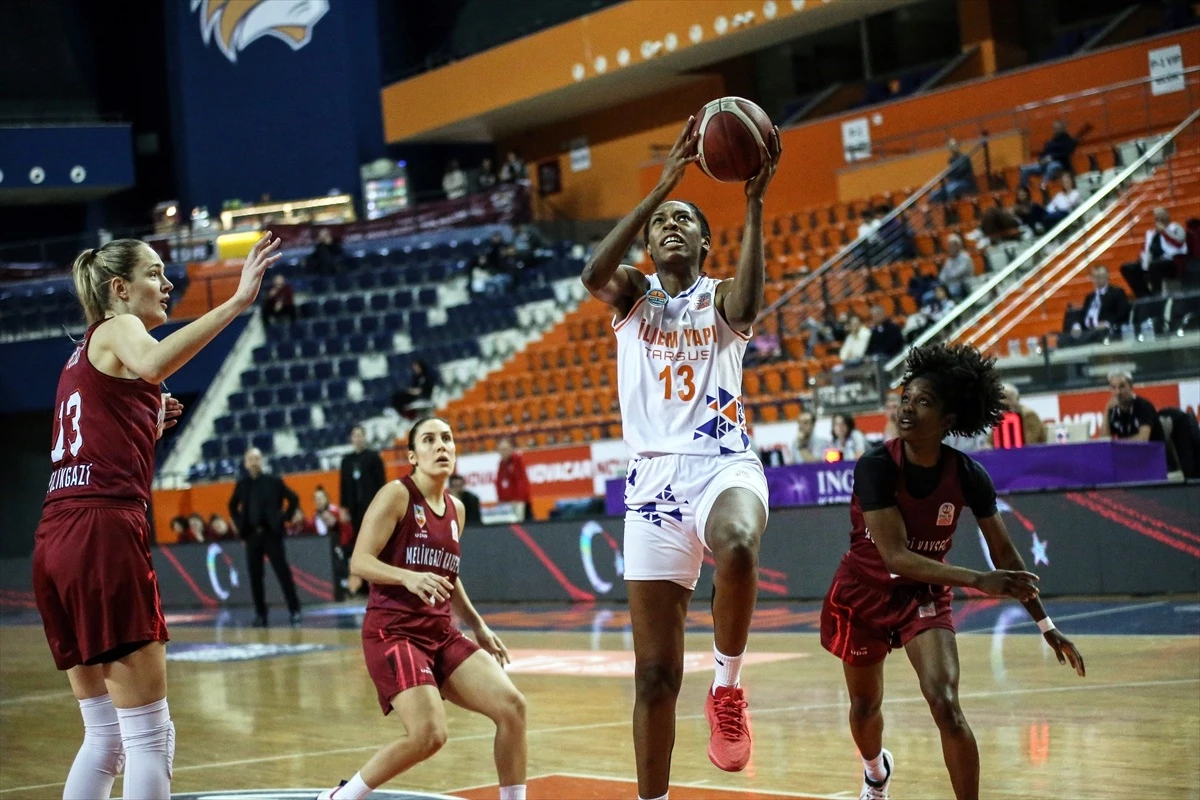 İlkem Yapı Tarsus Spor, Melikgazi Kayseri Basketbol\'u mağlup etti