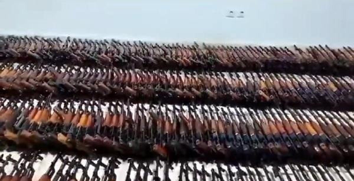 Irak\'ın kuzeyinde 467 AK-47 piyade tüfeği ele geçirildi