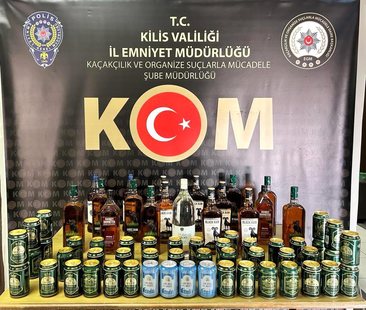 Kilis\'te Yılbaşı Öncesi Kaçak ve Sahte İçki Operasyonu