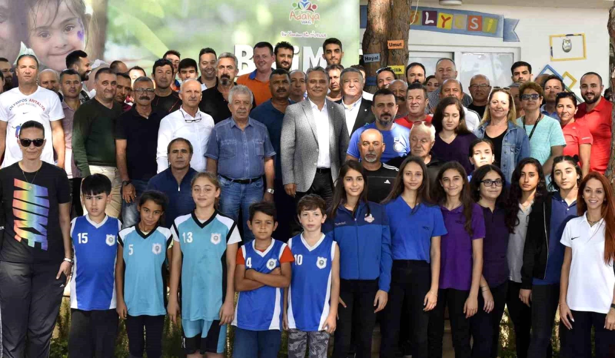 Antalya Muratpaşa Belediyesi, Amatör Spor Kulüplerine Nakdi Yardım Yaptı