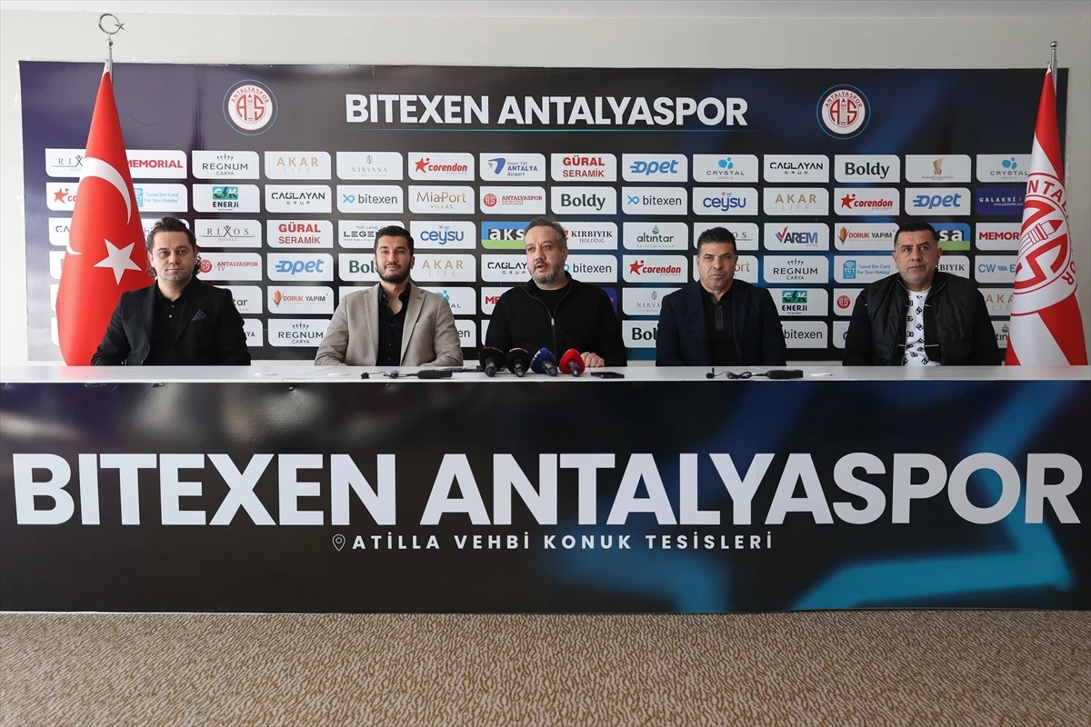 Nuri Şahin, Antalyaspor\'un kendisinden sonra da başarılı olacağına inanıyor