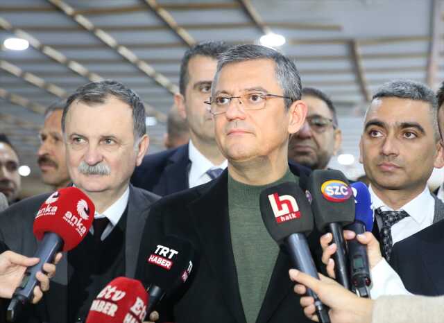 Özgür Özel: 'Suç Ne Kulüplerde Ne de İstifa Ettirilerek Bütün Suçun Yükleneceği Türkiye Futbol Federasyonu'ndadır. Özgür Özel: 'Suç Ne Kulüplerde Ne de İstifa Ettirilerek Bütün Suçun Yükleneceği Türkiye Futbol Federasyonu'ndadır.